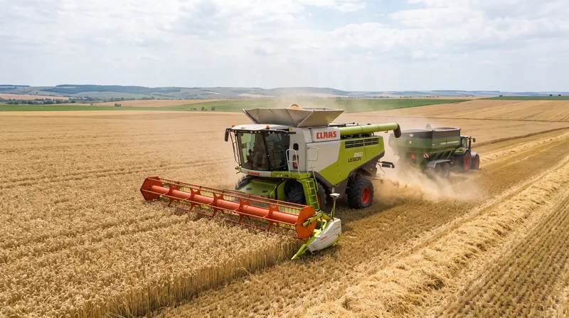 Krone își extinde gama cu pick-up-ul EasyFlow Plus și hederul XCollect 750-2